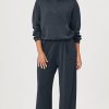 Women's Modal Soft Cinchable Sweatshirts Half Zipper Funnel Neck Oversize Pullover with Pockets