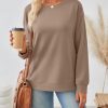 Womens Sweatshirts Crewneck Hoodies Casual Sweaters Long Sleeve Tops Fall Fashion Outfits Winter Clothes 2025