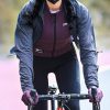 Cycling Jacket for Men Women, Windproof Lightweight Packable Running Windbreaker, Breathable Quick Dry Reflective Biking Coat