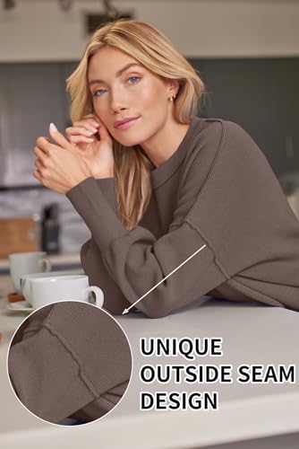 Women's Oversized Batwing Sweaters 2025 Fall Outfits Trendy Crewneck Knit Side Slit Fashion Pullover Tops
